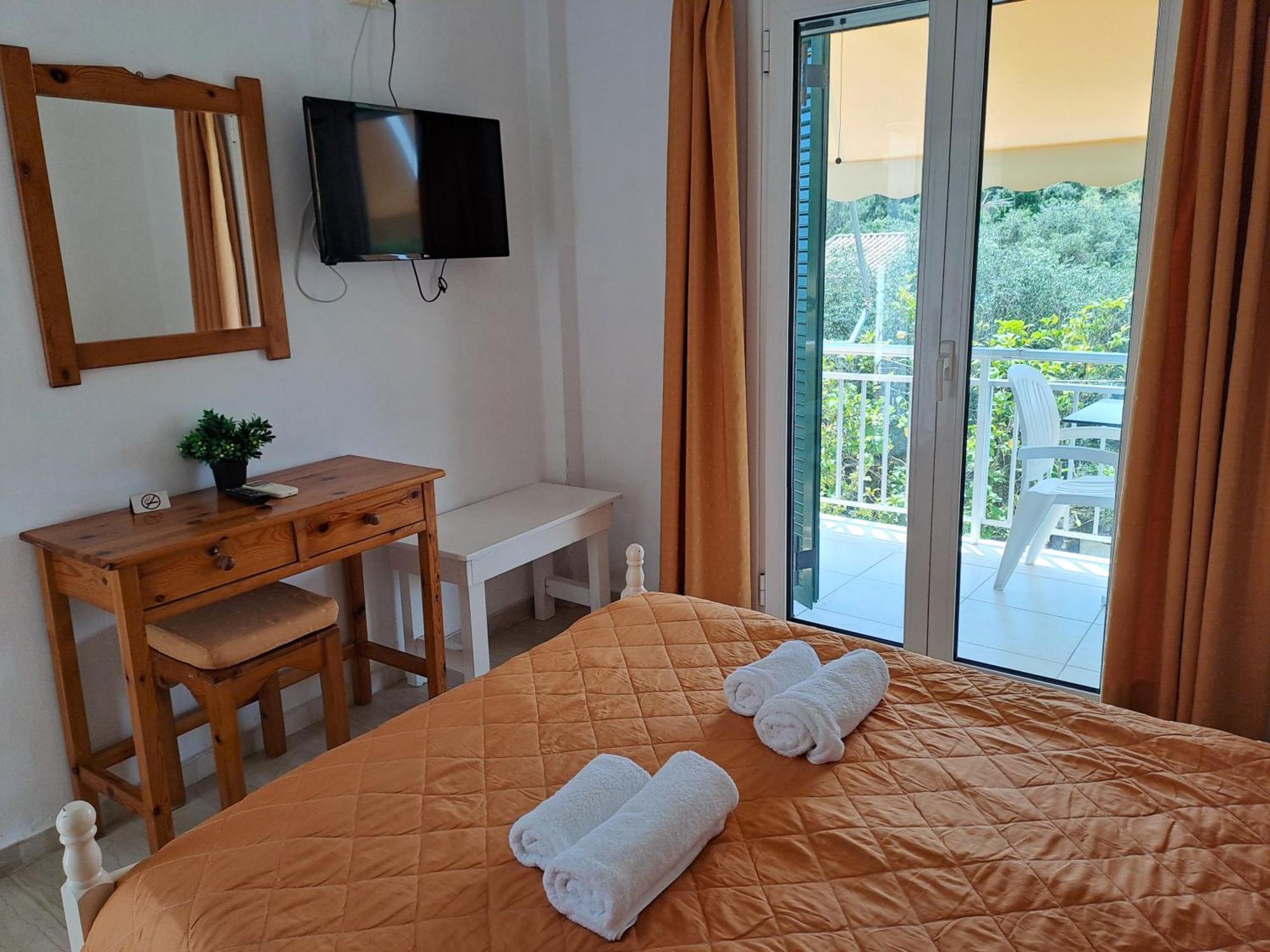 Evridiki Apartments Mesongí Zewnętrze zdjęcie